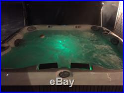 2008 Jaccuzzi J480 Huge Hot Tub 8-10 People Excellent Condtion. Works Perfect