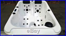 2 PERSON HOT TUB SPA OUTDOOR Hydrotherapy 31 Jets 2 Lounger 220v Hard Cover New