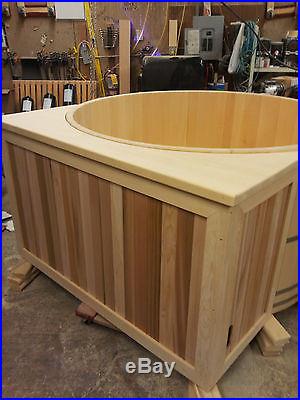 7 foot round RED CEDAR HOT TUB NEW complete tub package CHEMICAL FREE NIB