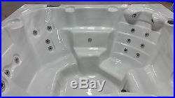 AUCTION 6 Person Outdoor Whirlpool Spa Hot Tub with 26 Therapy Stainless Jets