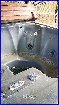 Balboa hot tub excellent working condition no reserve. $850.00 or best offer