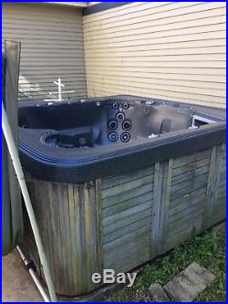 Catalina Spas Hot Tub with Cover
