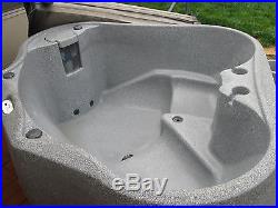 DreamMaker Spa Hot Tub