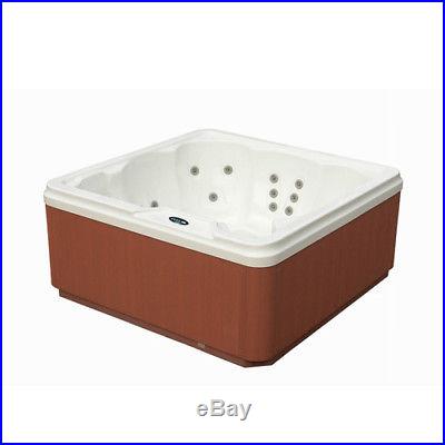 HOT TUB SALE Save over $1100-Hot Tub, 6 person, 1 lounge, 30 Jets, Chem Kit