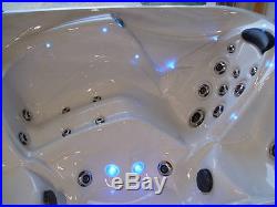HOT TUB SPA 2018 HIGH END QUALITY! WICKED COOL STYLING! $9000 value! Bath sauna