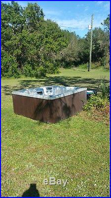 Hot Springs Limelight Collection Pulse Hot tub