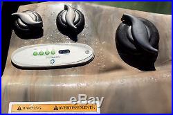 Master Spas 2-person hot tub MINT! With leather cover & steps