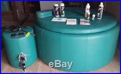 SOFTUB T140 Hot Tub Spa COMPLETE w Pump and Water Treatment Chemicals Used TWICE