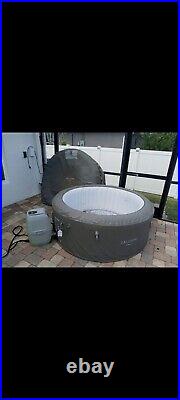 SaluSpa 2-4 Person 120 Jet Outdoor Inflatable Hot Tub