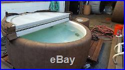 Softub 300 soft tub, jacuzzi spa, completely refurbished. Don't pass it up