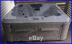 Strong Spa Milan 4 Person Hot Tub 60 Jets CLEAN Barely Used Excellent Condition