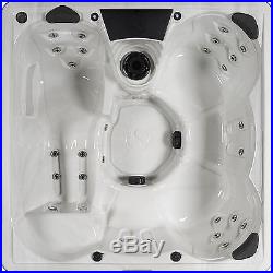 Strong Spas Factory Refurbished Spa Hot Tub South Hampton 28 Jet with Lounger